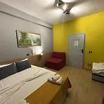 Апартаменты Cabare Apartments&rooms