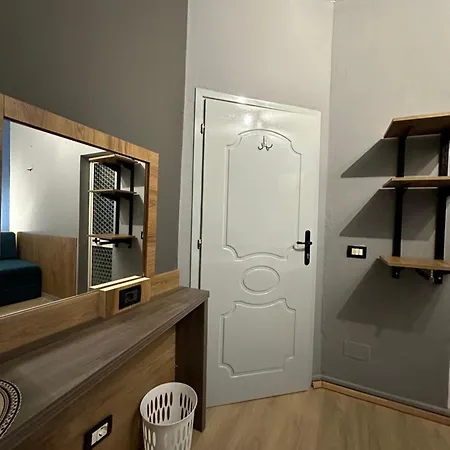 Cabare Apartments&rooms Διαμέρισμα *