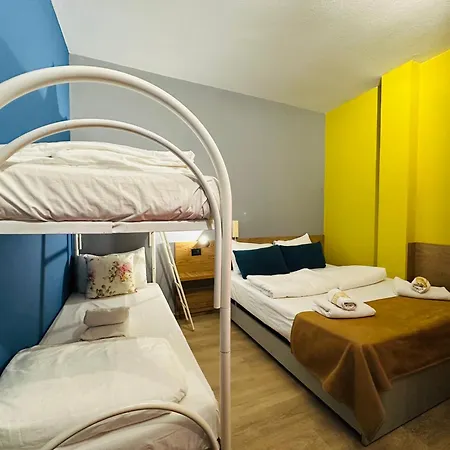Cabare Apartments&rooms * Durrës