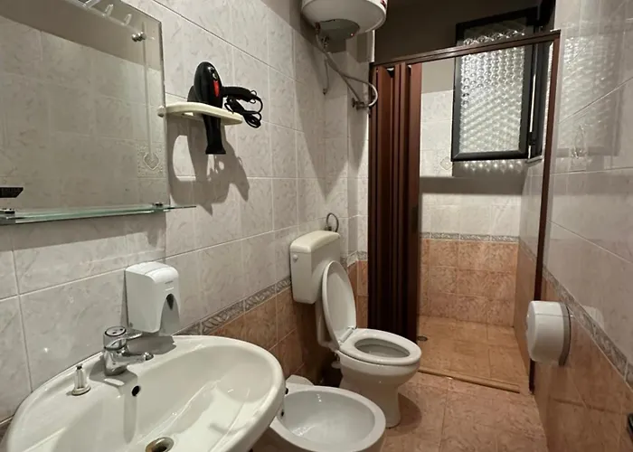 Cabare Apartments&rooms Apartamento *