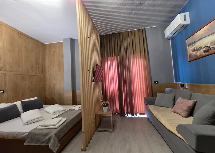 Cabare Apartments&rooms Durrës