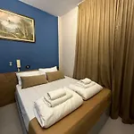 Cabare Apartments&rooms Durrës