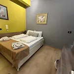 Cabare Apartments&rooms