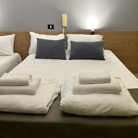 Cabare Apartments&rooms *