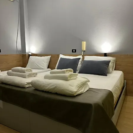 Apartment Cabare Apartments&rooms