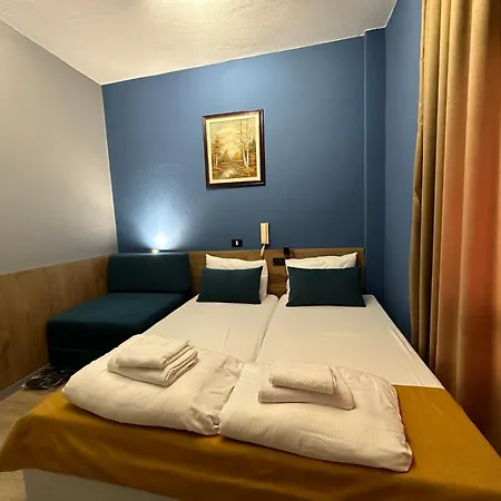 Cabare Apartments&rooms Apartment Durres