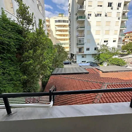 Cabare Apartments&rooms