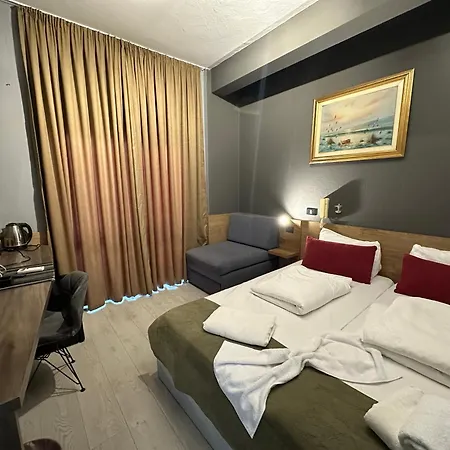 Apartment Cabare Apartments&rooms