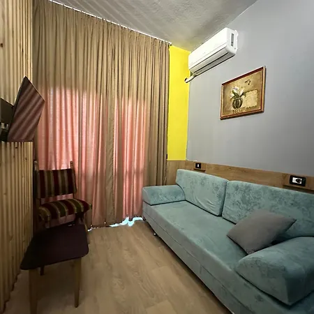 Cabare Apartments&rooms *