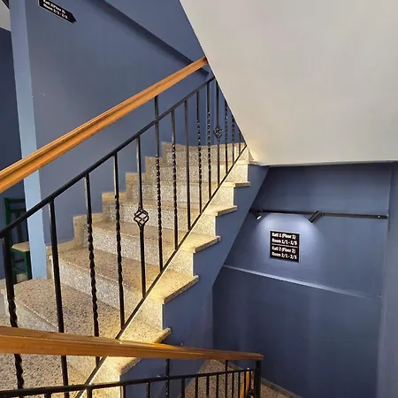 Cabare Apartments&rooms * Durrës