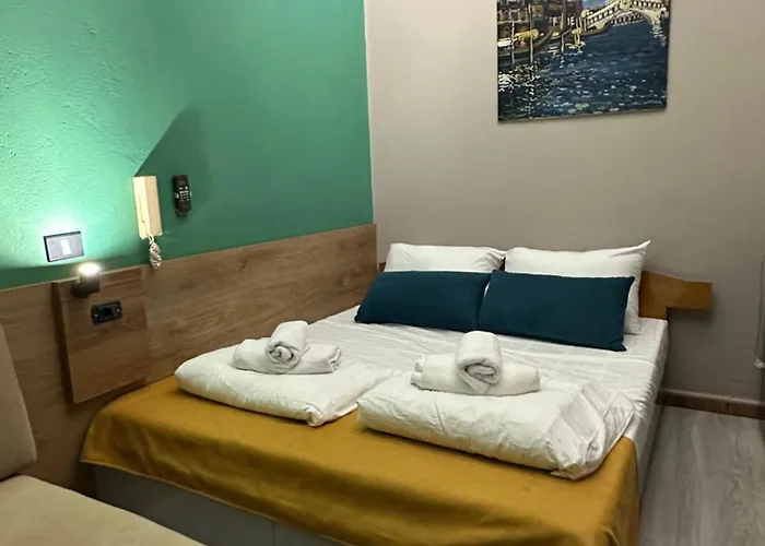 Cabare Apartments&rooms *