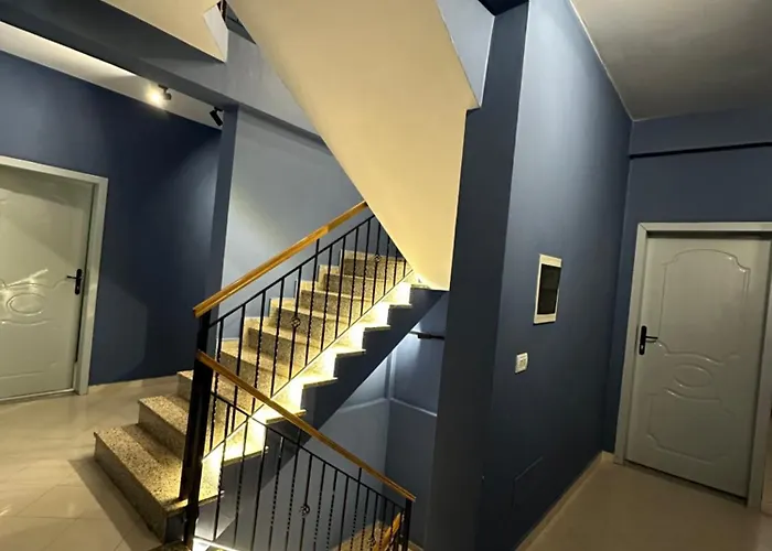 Cabare Apartments&rooms Durrës