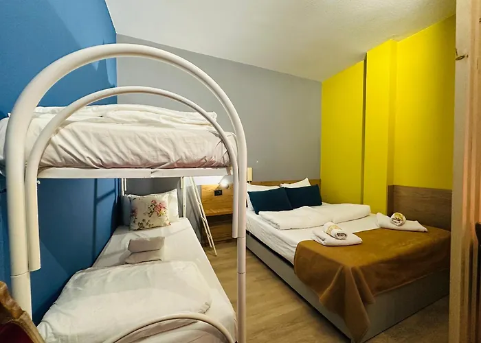 Cabare Apartments&rooms * Durrës