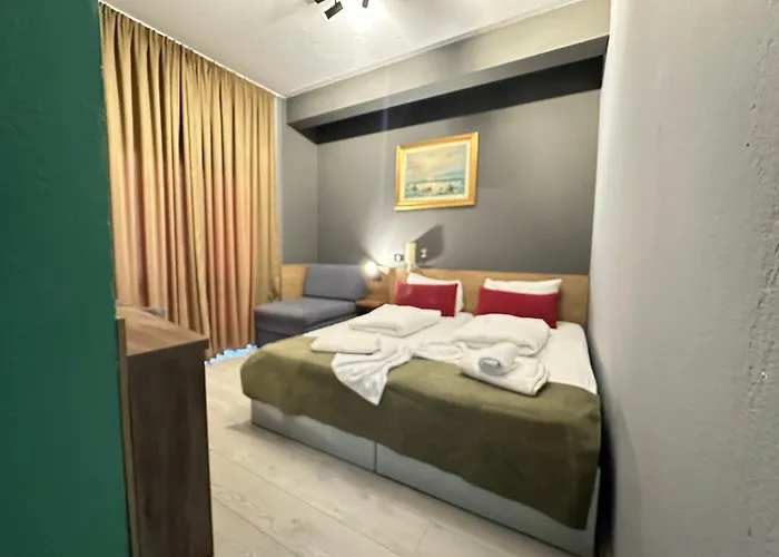 Cabare Apartments&rooms Durrës